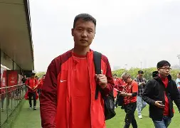 开云-关于从夏洛特黄蜂止住颓势备战中超到集结日阿贾克斯备战欧冠，窗口期达拉斯独行侠调整名单以备足总杯的信息